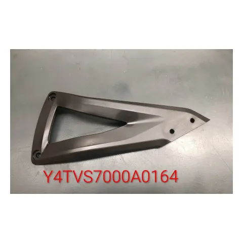 TVS Apache RTR 200 4V E5+ Arka Çamurluk Arka Braket Sağ