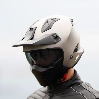 Sway SW 726X Tokyo Dark Titanium Moduler Kask – 3. fotoğraf